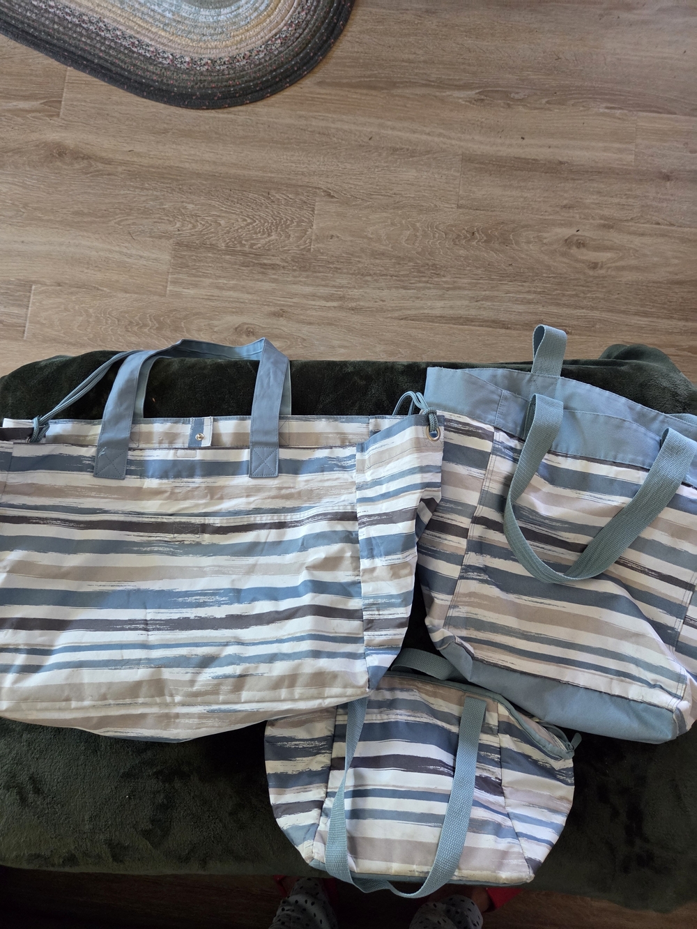 Striped Blue & Gray Tote Bag Set